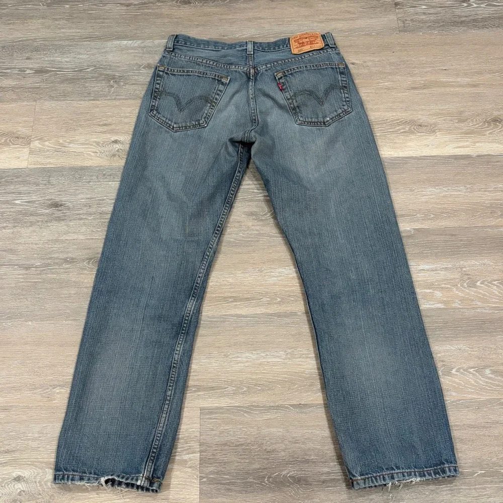 Levis‎ 505 Regular Fit Jeans Mens 33x32 Medium Wash Blue Denim Straight Leg